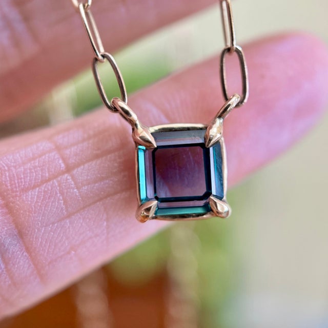Skelton jewelry store